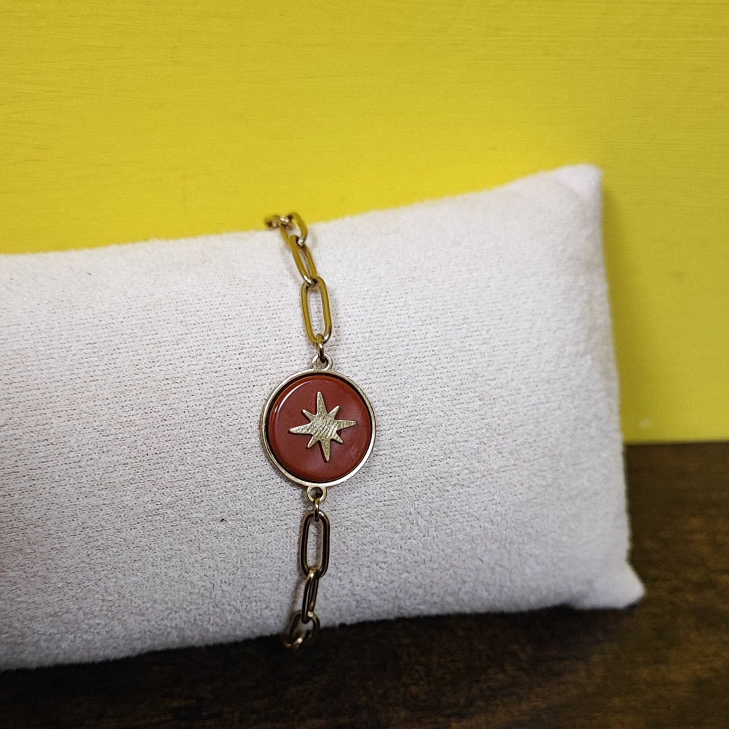 Bracciale a catena con ciondolo sole