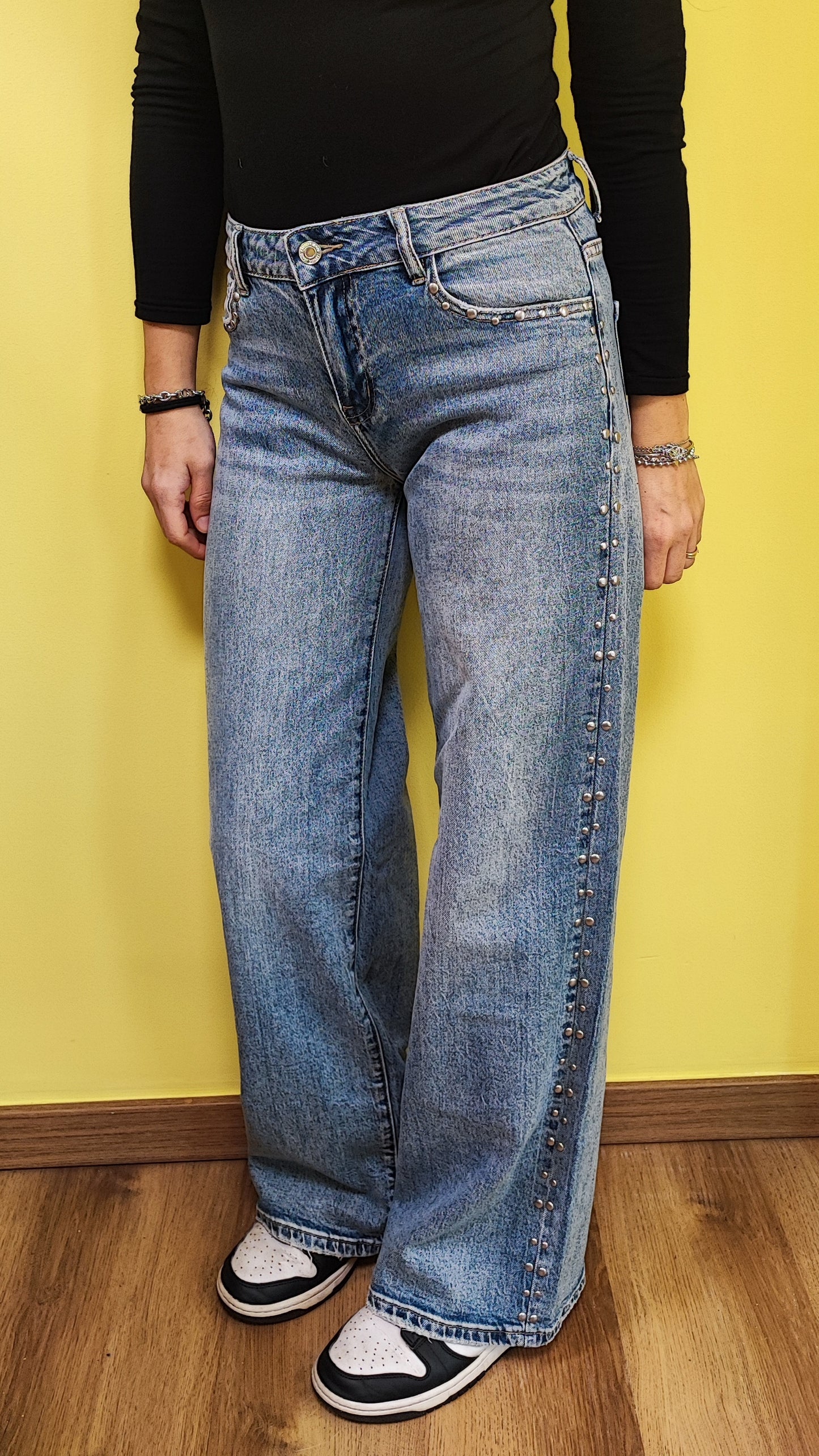 Jeans palazzo borchie laterali