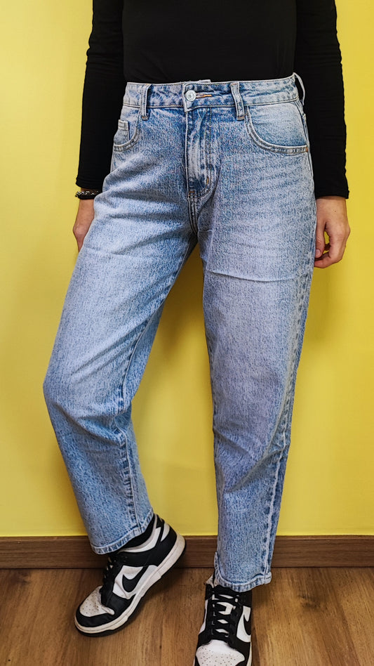 Jeans mom fit lavaggio chiaro